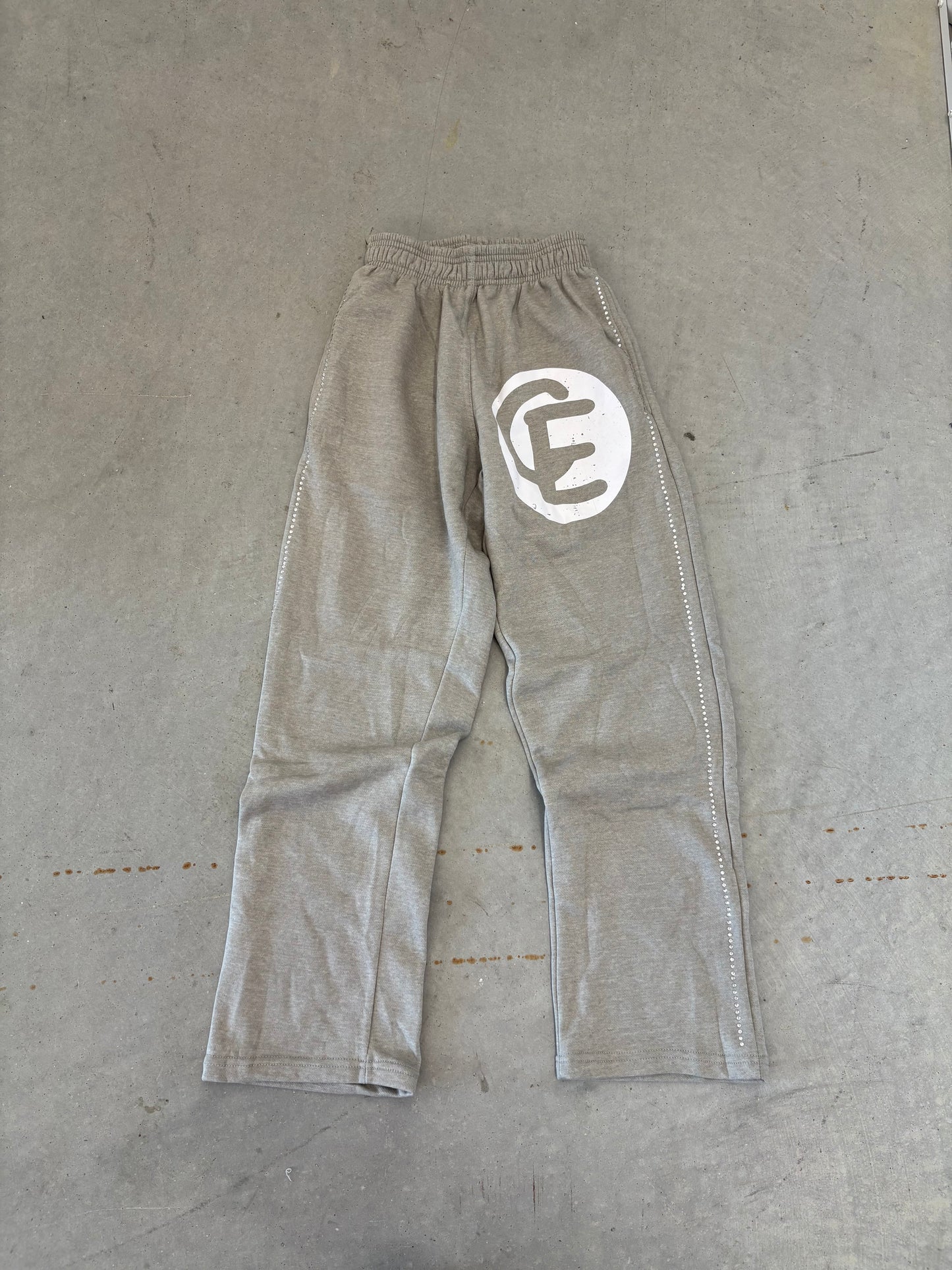 “ why envy me” sweatpants